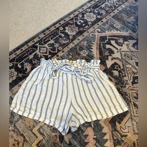 Hollister belted cotton shorts. White with blue stripes. Size women’s small